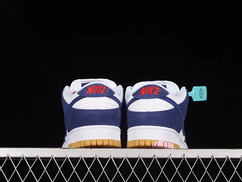 All Categories Nk SB Dunk Series Nk SB Dunk Low Low-top Sneakers F Version Nk SB Dunk Low White and Blue Los Angeles Dodgers SB Smashing Backboard Fashion Casual Sneakers DO9395-400